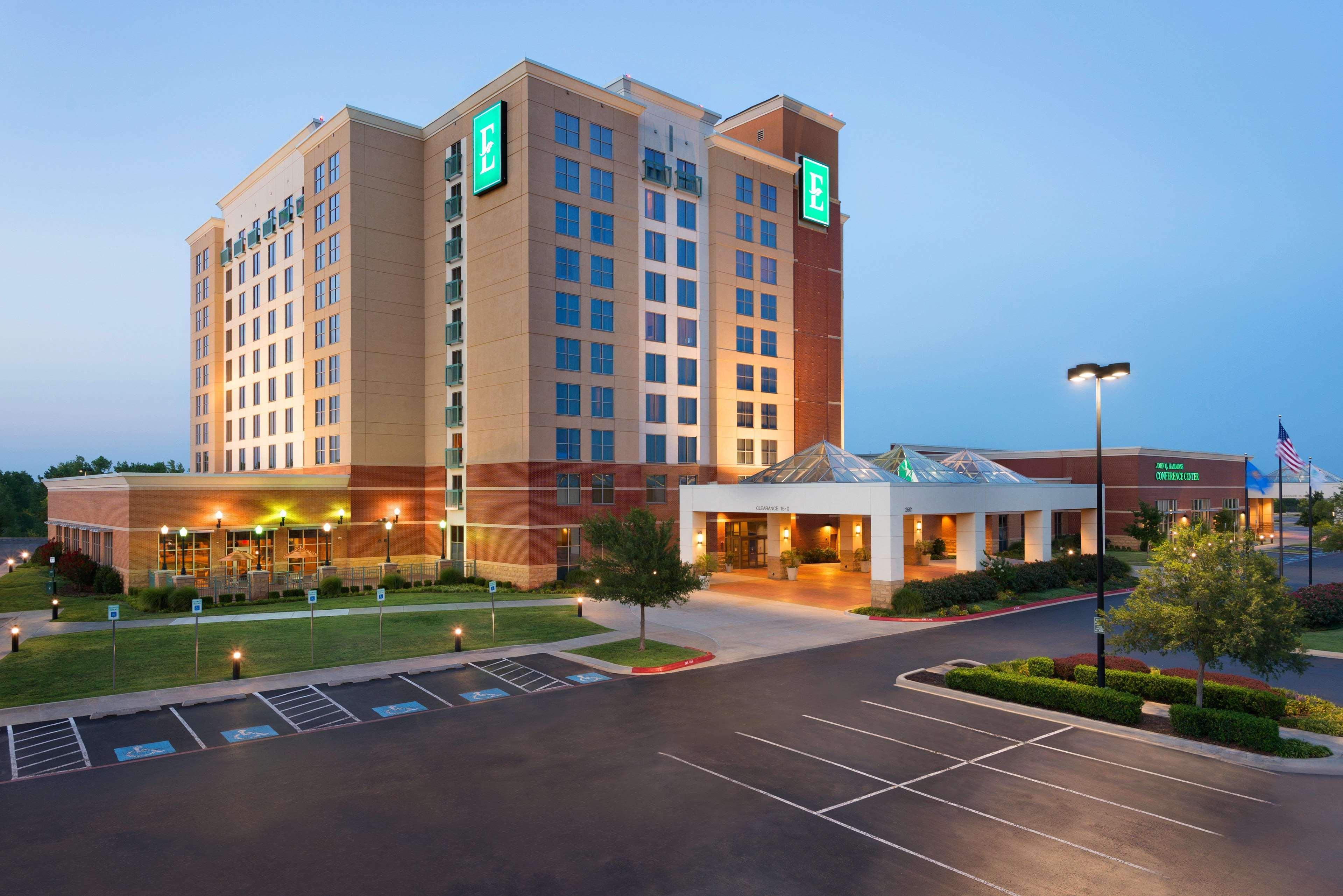 Embassy Suites By Hilton Norman Hotel & Conference Center Exteriör bild