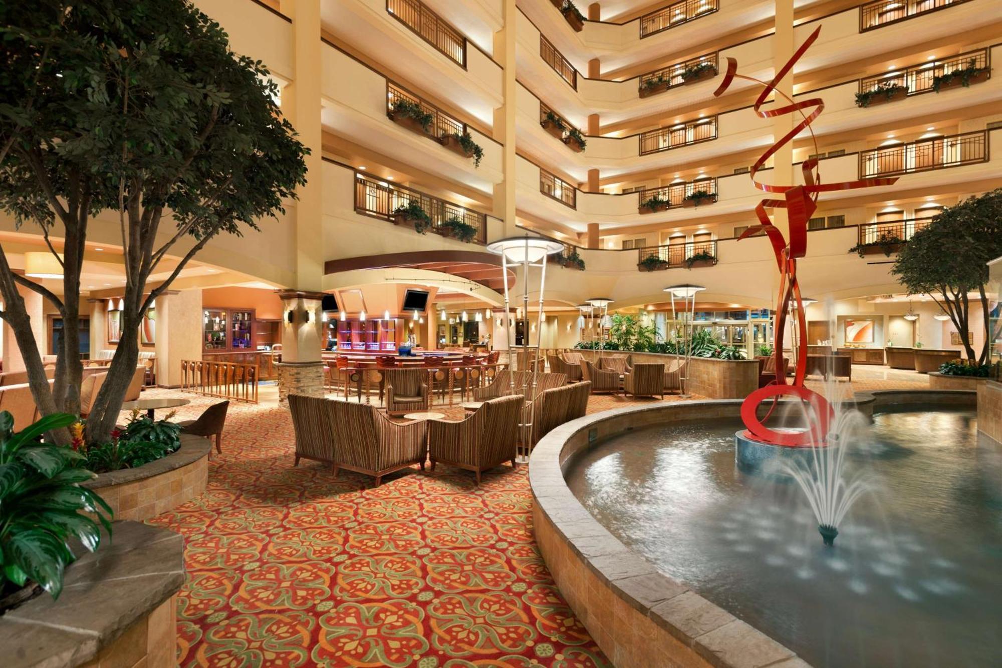 Embassy Suites By Hilton Norman Hotel & Conference Center Exteriör bild