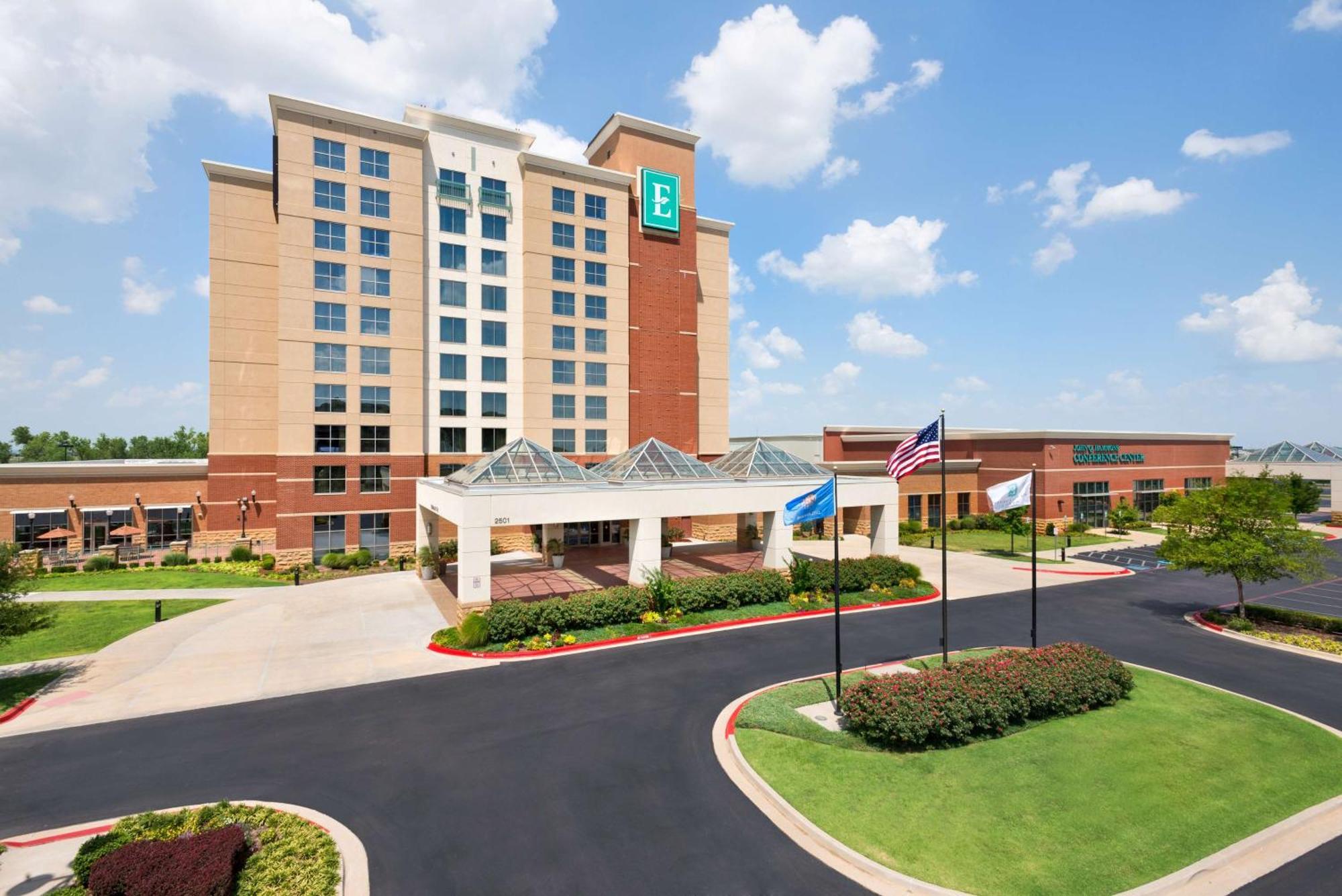 Embassy Suites By Hilton Norman Hotel & Conference Center Exteriör bild